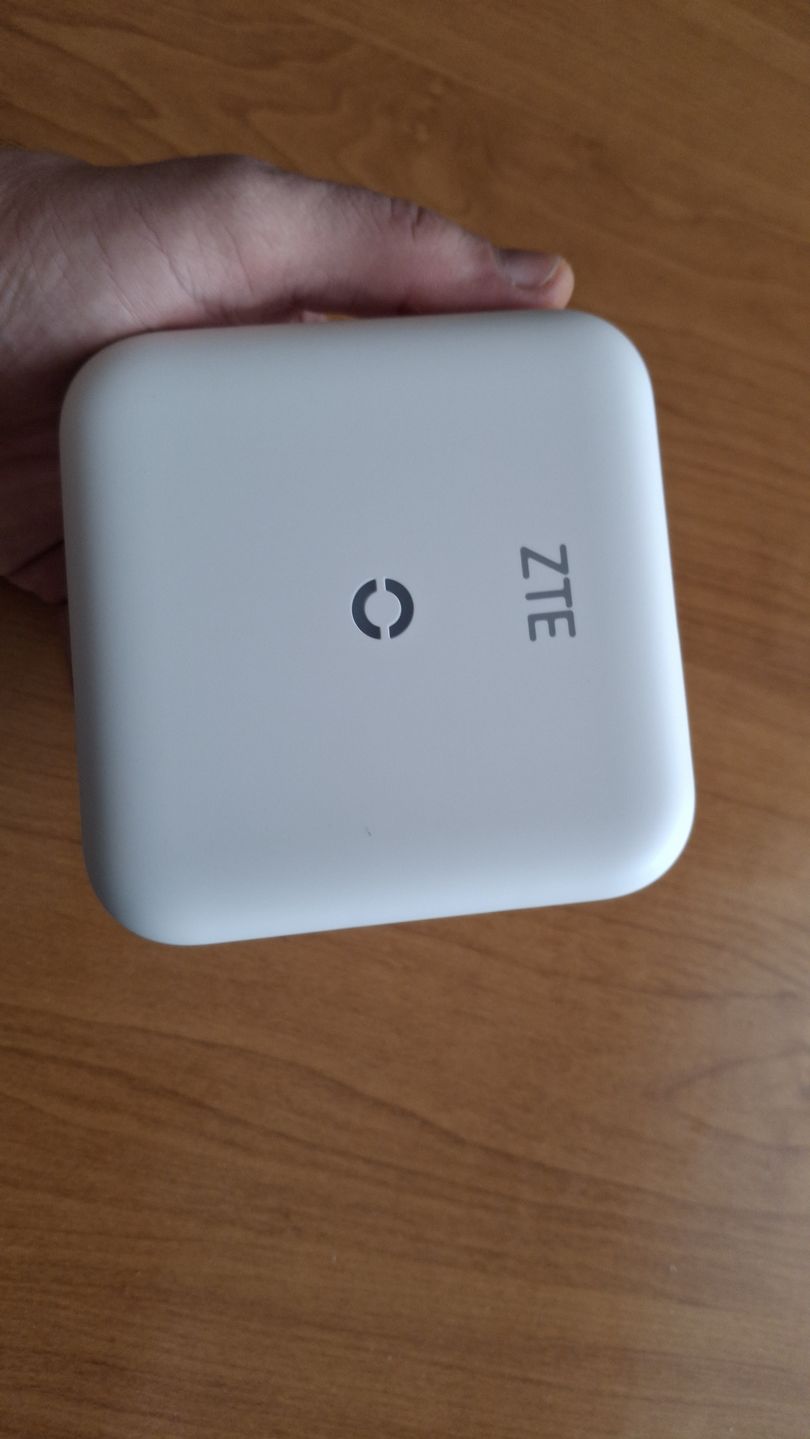 Router ZTE MF17B