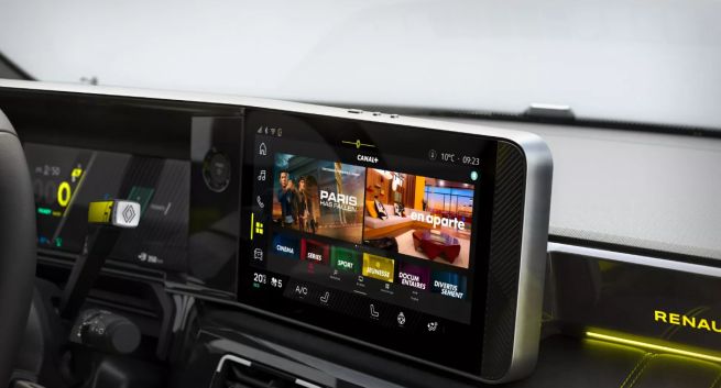 Aplikacja Canal+ online w samochodach marki Renault