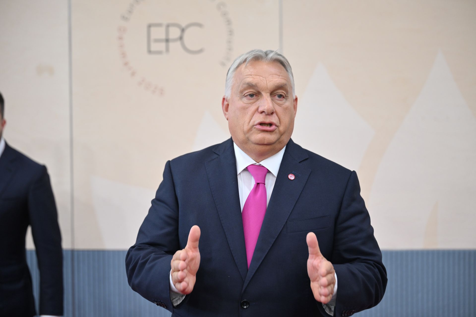 Głęboki spadek produkcji przemysłowej na Węgrzech. Nowe dane