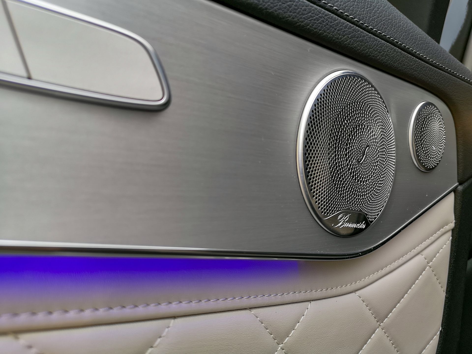 Mercedes GLC 300e Coupe: System zarządzania energią, asystent podróży i audio Burmester 25