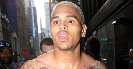 Chris Brown zdemolował wynajmowaną willę! Wszędzie były wymiociny...