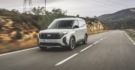 Kompaktowe nadwozie, duże możliwości, niska cena. Ford Transit Courier dla biznesu