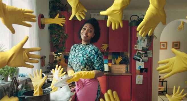 Nienawiść do zmywania naczyń w nowej globalnej kampanii marki Finish (wideo)