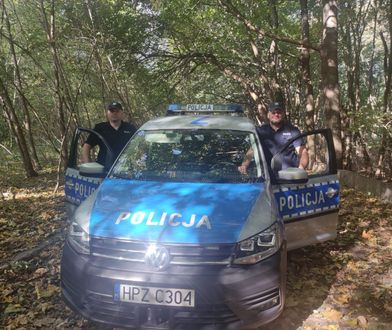 Uratowany przez policję. Nieśli go dwa kilometry przez las