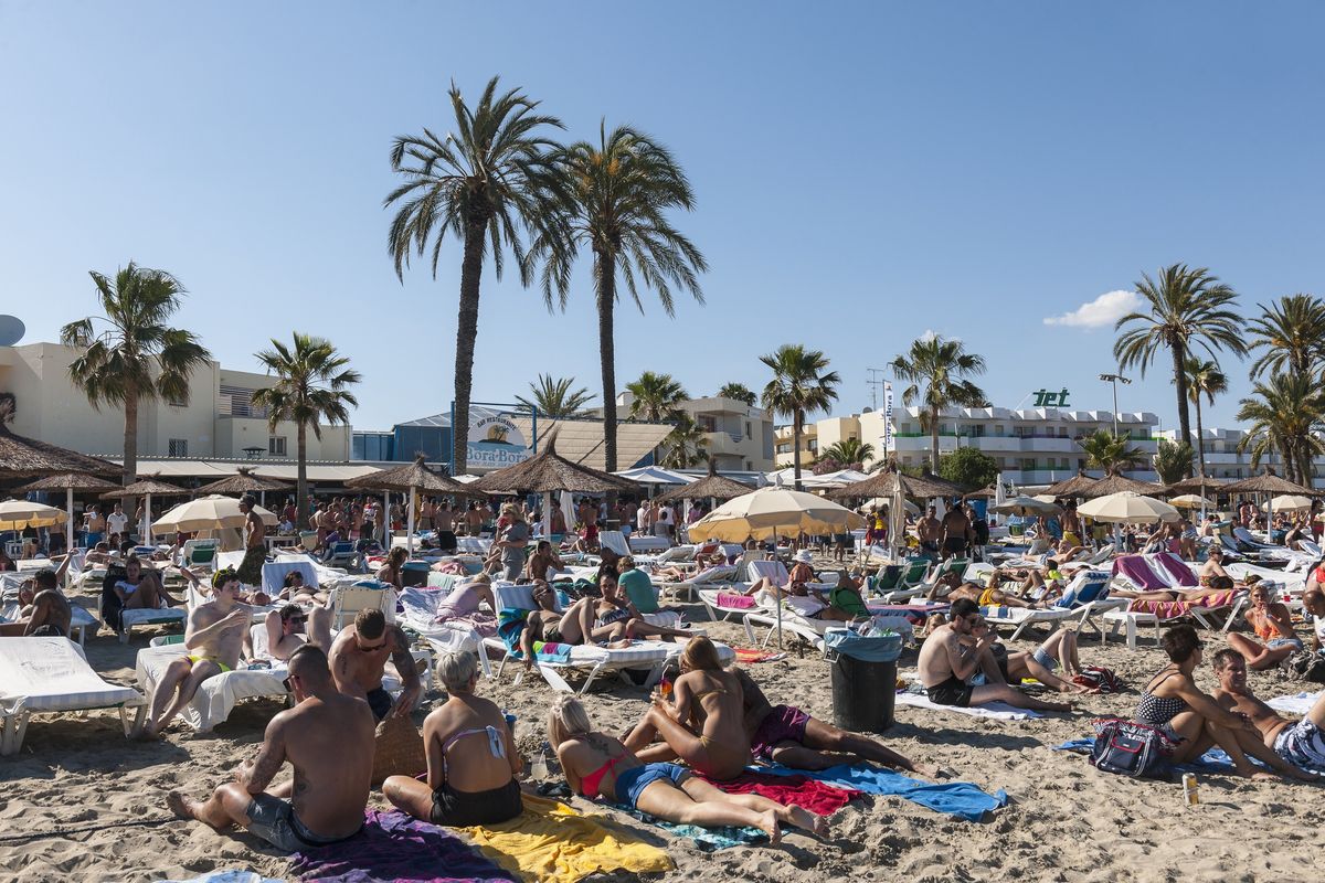 Platja d'En Bossa na Ibizie