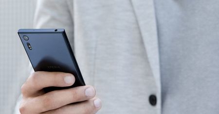 Xperia XZ w przedsprzedaży ze słuchawkami za ponad 700 zł