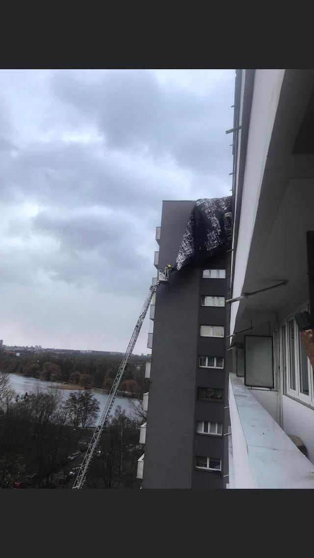 Wichury nad Polską. Ponad 13 tys. interwencji. 318 tys. odbiorców bez prądu 