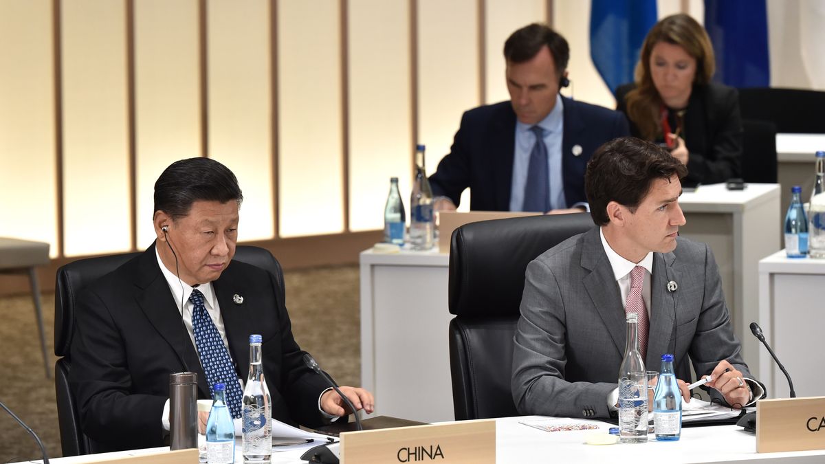 Osaka Hosts The G20 Summit - Day Two
OSAKA, JAPAN - JUNE 29: China's President Xi Jinping (L) and Canada's Prime Minister Justin Trudeau (R) attend the session 3 on women's workforce participation, future of work, and aging societies at the G20 Summit on June 29, 2019 in Osaka, Japan. U.S. President Donald Trump and Chinese President Xi Jinping agreed to resume trade negotiations on Saturday during their meeting in Osaka at the annual Group of 20 summit, in an attempt to resolve a trade deal between the world's two largest economies. According to reports, both leaders agreed that the U.S. would not impose new tariffs during their discussion as world leaders met in Osaka during the two-day G20 summit to discuss economic, environmental and geopolitical issues. (Photo by Kazuhiro NOGI - Pool/Getty Images)
Pool