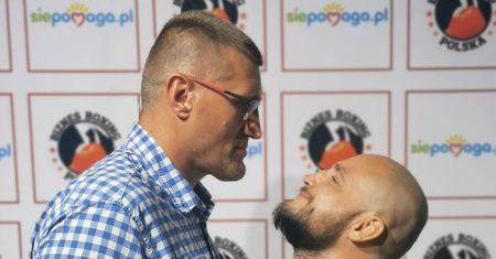 Zakończył karierę Najmana. Zmierzy się z legendą?!