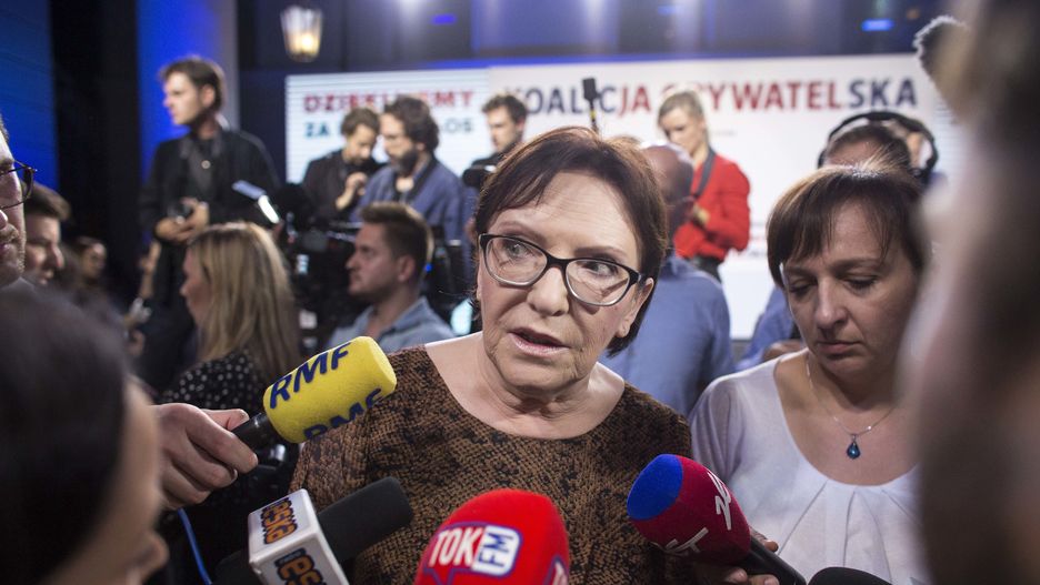 Ewa Kopacz podczas wieczoru wyborczego w PO
