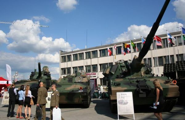 DPZ MON