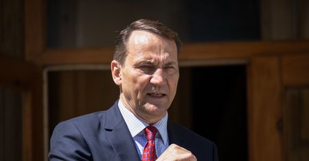 "Najlepsze, co Putin mógłby zrobić". Sikorski o "zbrodniczym błędzie"