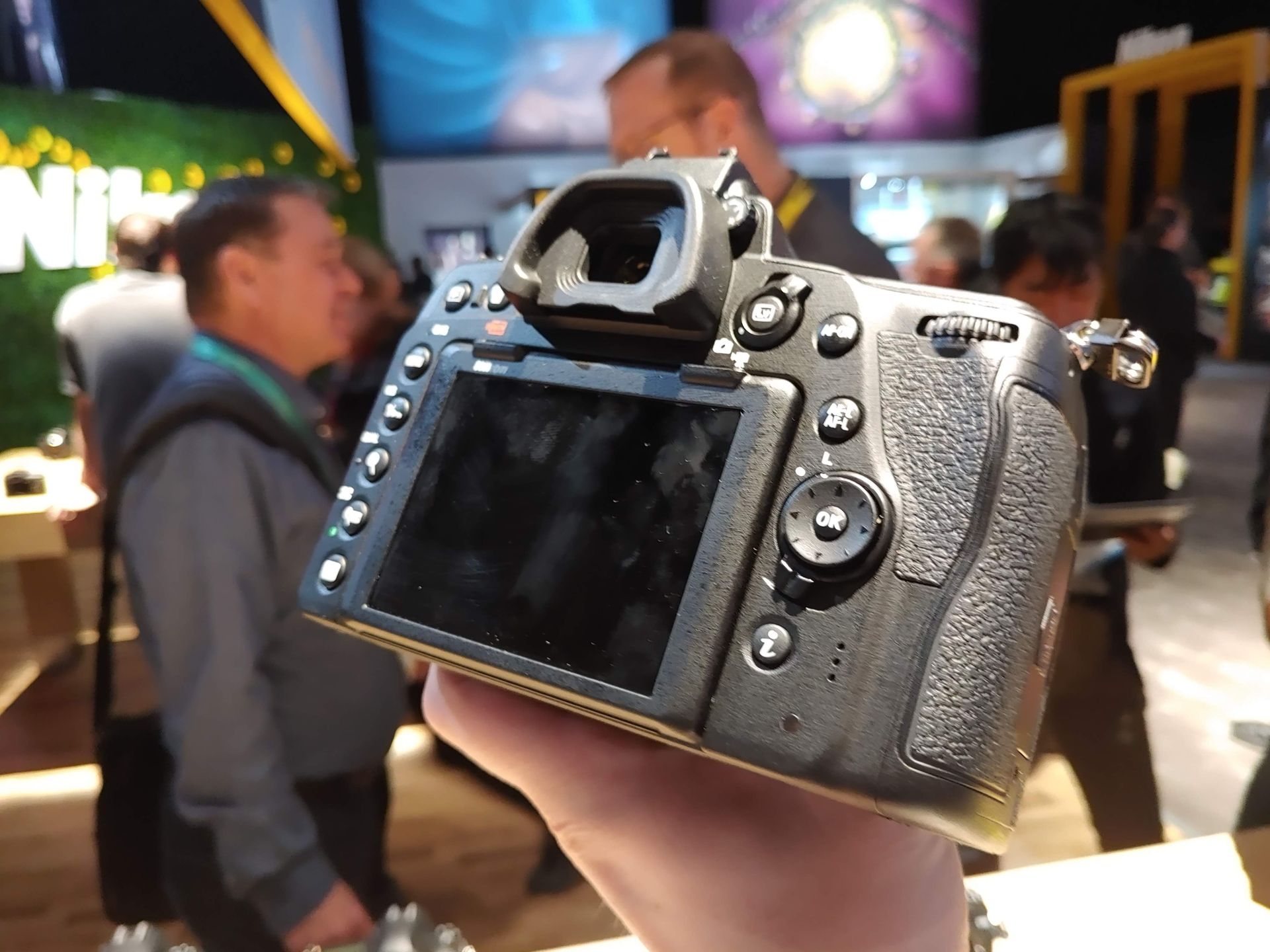 CES 2020: Zdjęcia z premier Nikona i Canona prosto z Las Vegas 22