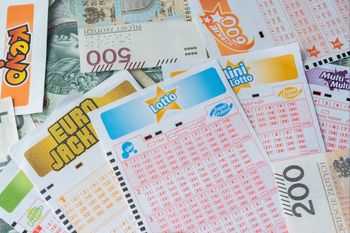 Mamy dwóch nowych lotto milionerów. Oto gdzie kupili losy