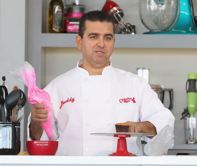 Gwiazdor TV miał potworny wypadek. Wsadził rękę w maszynę do kręgli