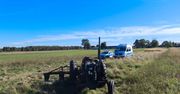 Karolinów: Wypadek podczas prac polowych. 91-latek trafił do szpitala