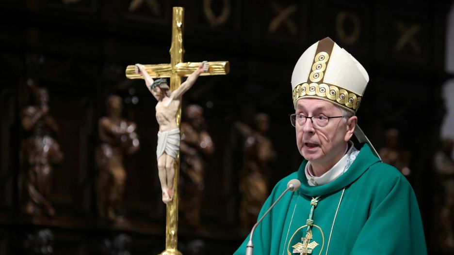 "Trzeba, by migranci zostali przyjmowani". Abp Gądecki zabrał głos