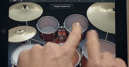 Dzieciaki uwielbiają GarageBand [wideo]