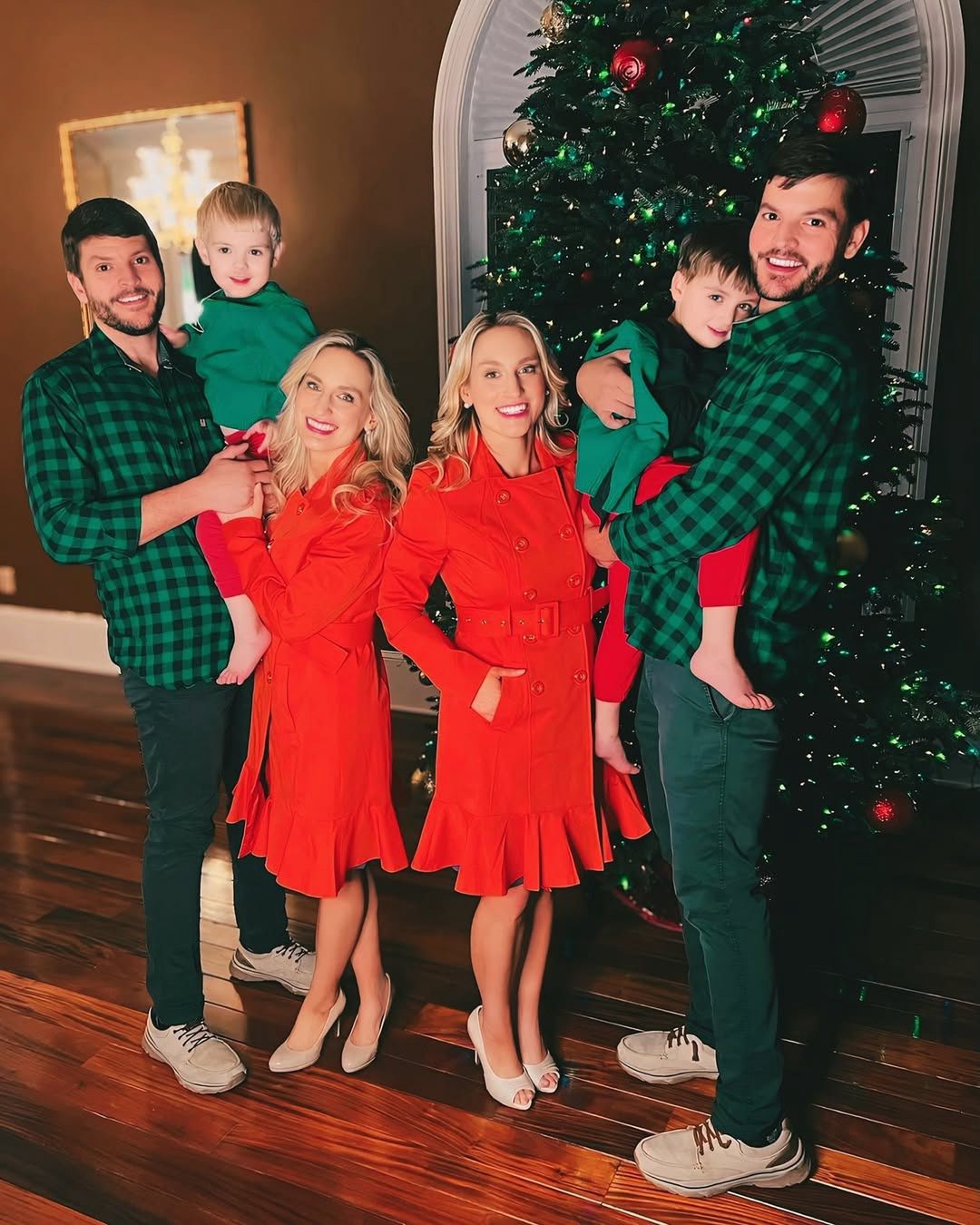 Bliźniaczki poślubiły bliźniaków