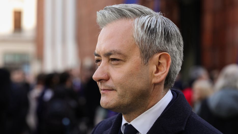Robert Biedroń: dość zabawy w chowanego