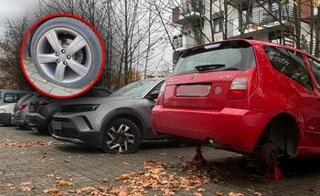 Blisko setka aut zniszczona we Wrocławiu. Porażające obrazki