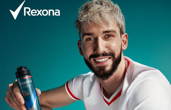 Siatkarz promuje Rexonę komentarzami na LinkedIn. "Influencer marketing w wersji sprzed 15 lat"