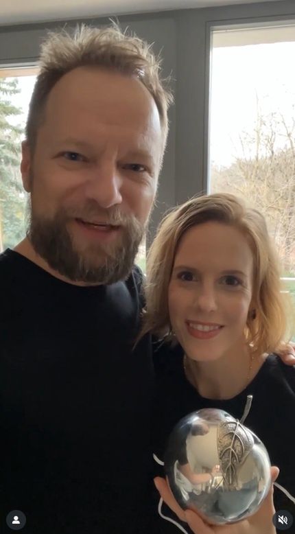 Maciej Stuhr zamieszkał godzinę drogi od Warszawy 
