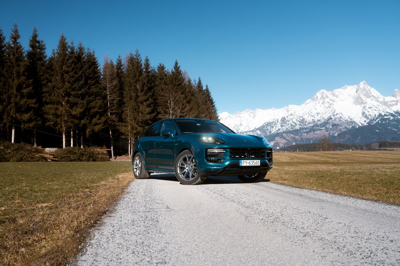 Porsche Cayenne Coupe E-Hybrid