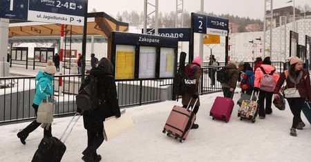 Pociągi nie dojadą do Zakopanego. Spore utrudnienia na trasie