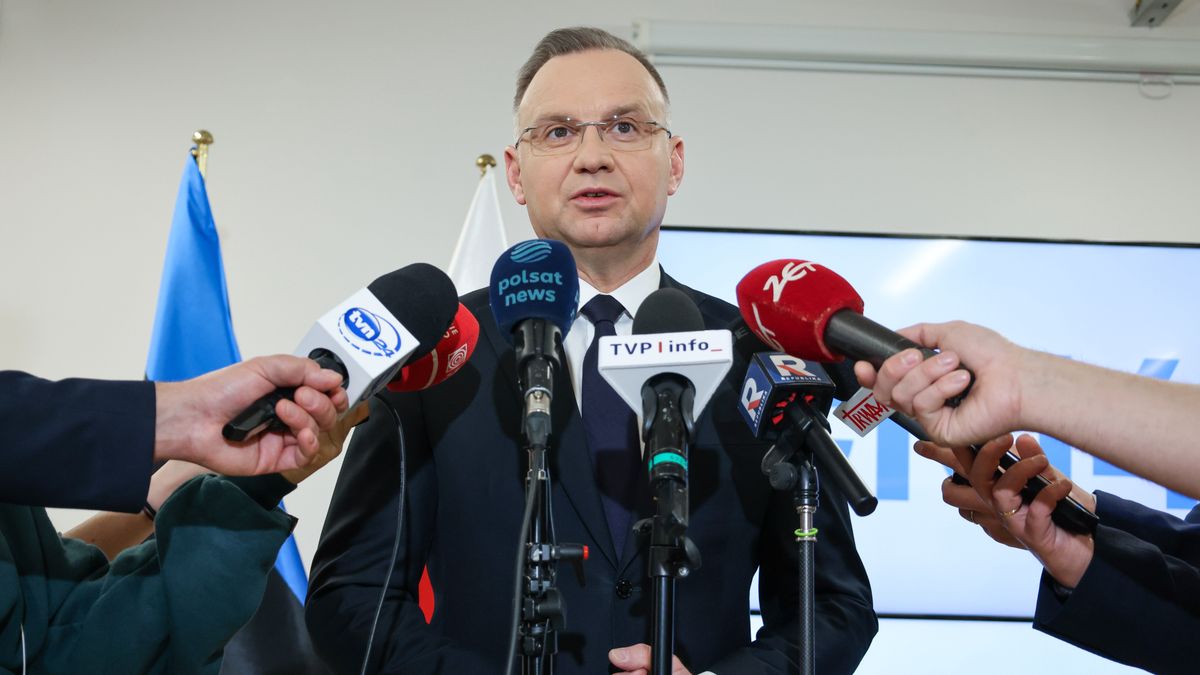 Andrzej Duda
Tallinn, Estonia, 09.04.2025. Prezydent RP Andrzej Duda podczas wypowiedzi dla medi�w w Tallinnie, 9 bm. Para prezydencka odwiedzi�a w Estoni�. (aldg) PAP/Albert Zawada
Albert Zawada
dyplomacja, polityk, polityka, prezydent, wizyta, wizyta zagraniczna