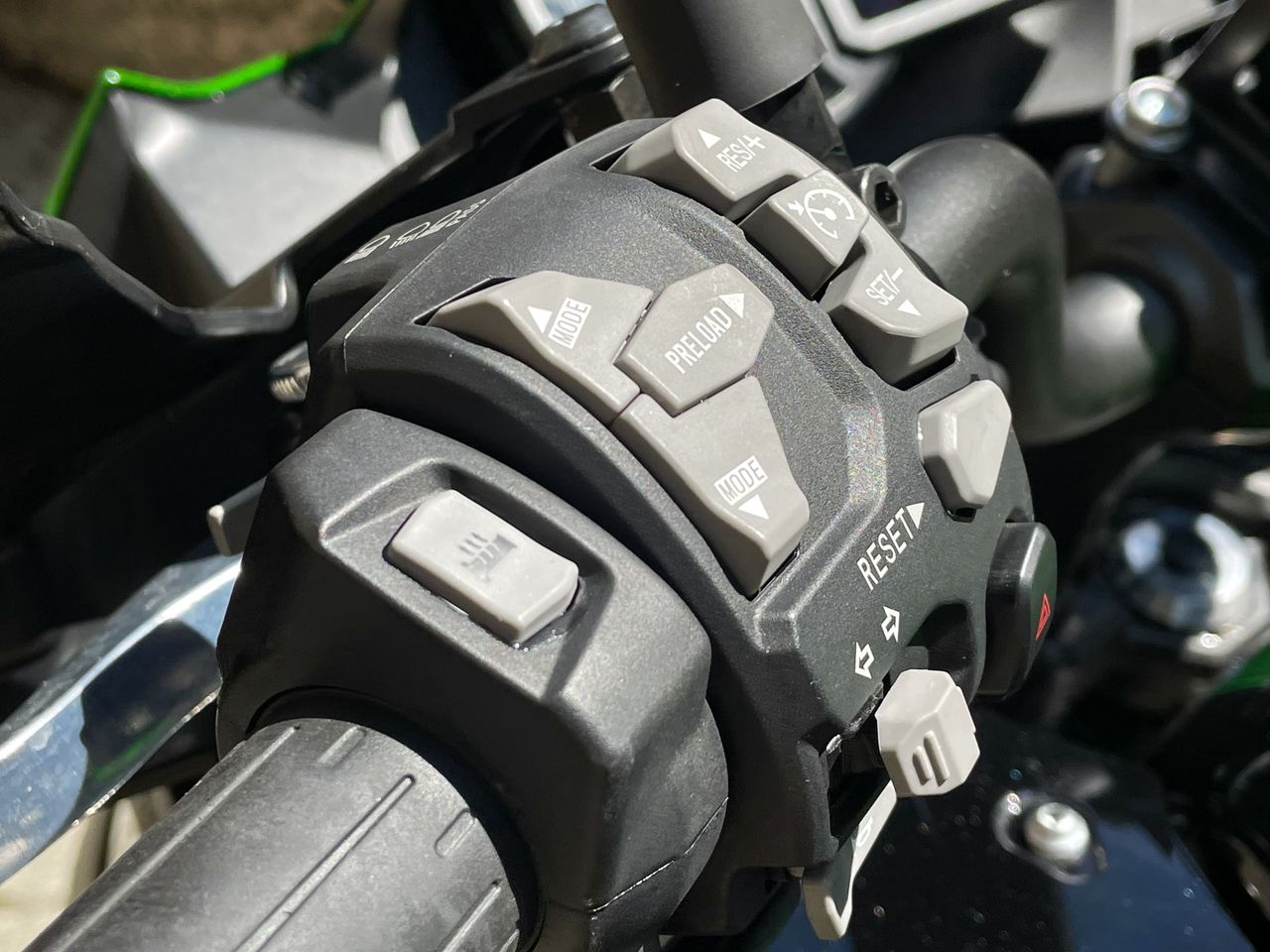 Kawasaki Versys 1000 SE Grand Tourer