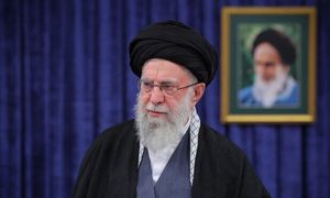 Broń za złoto i uran. Iran szuka sojuszników w Afryce