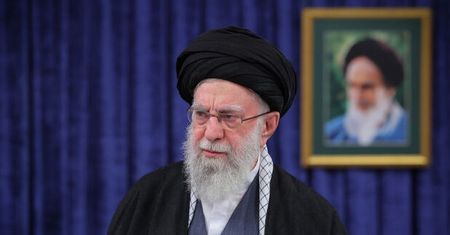 Broń za złoto i uran. Iran szuka sojuszników w Afryce