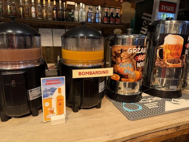 Bombardino na Krupówkach znajdziesz na każdym kroku