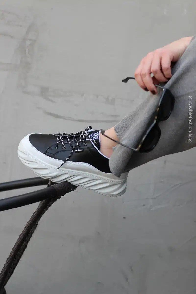 2024-04-01-16-04-16-734_INVISIBLEFASHION