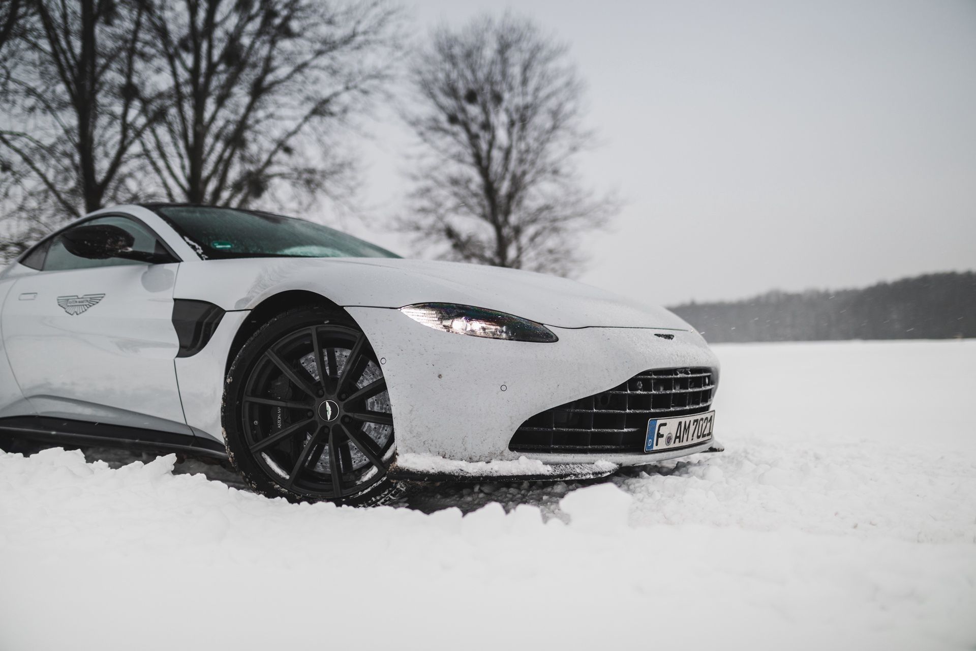 Aston Martin Vantage (2022)