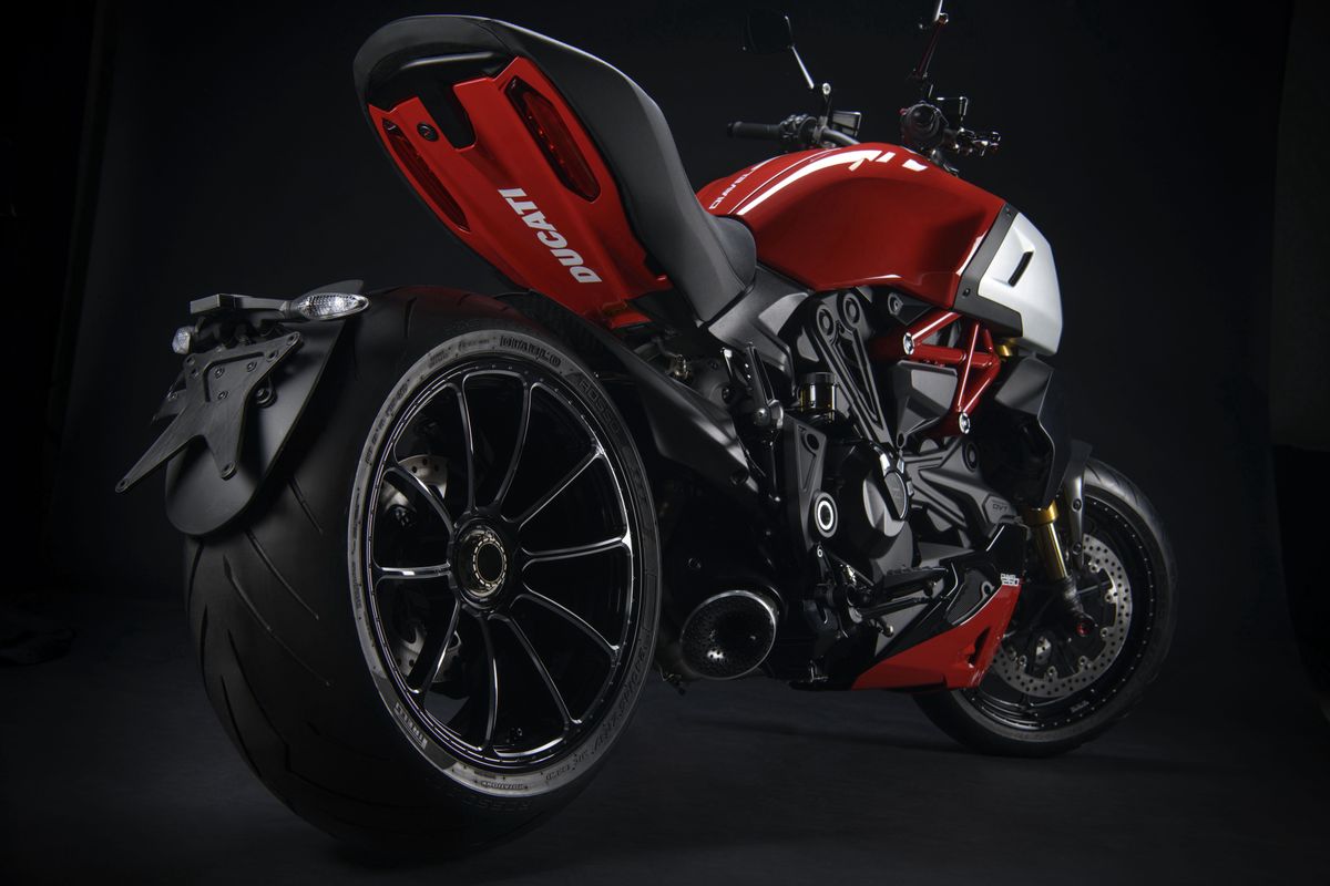 Ducati Diavel 1260 S