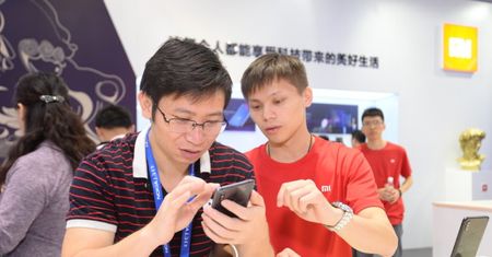 Xiaomi Mi Mix 3 w wersji z procesorem Snapdragon 855 i obsługą 5G
