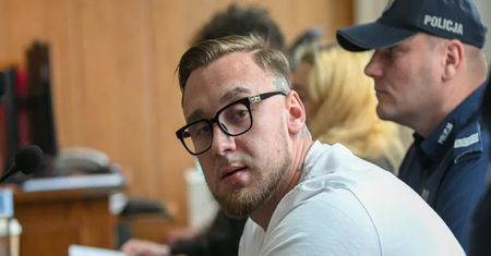 "Ma prawo robić z siebie idiotę". Ocenia zachowanie Żaka