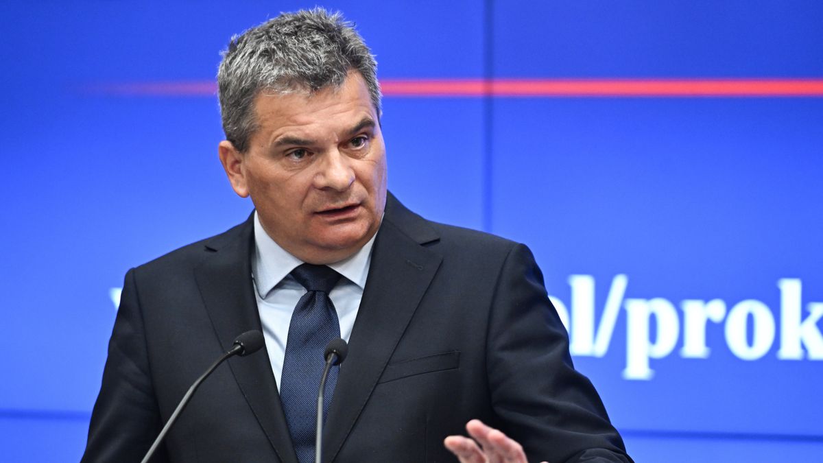 Dariusz Korneluk
Radek Pietruszka
konferencja, prasowa, prokurator krajowy, prokuratura, romanowski, romanowskiego, konferencja konferencji, prasowa prasowej