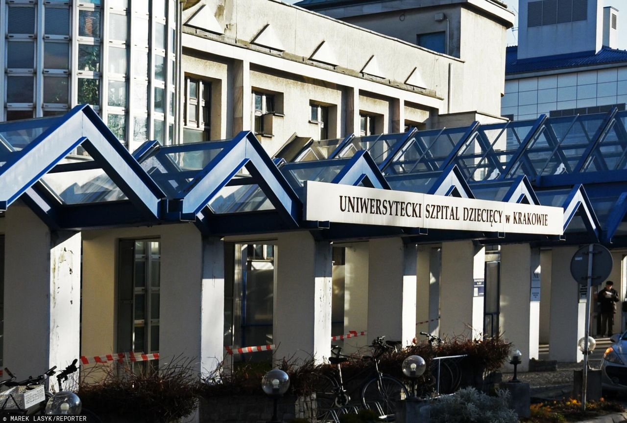 12-latka walczyła o życie, szpital odmówił przyjęcia. Karetka woziła ją cztery dni w największej śnieżycy