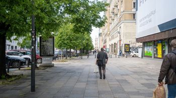 Warszawa: Zielona rewolucja w centrum. Nowa ścieżka rowerowa i zieleń