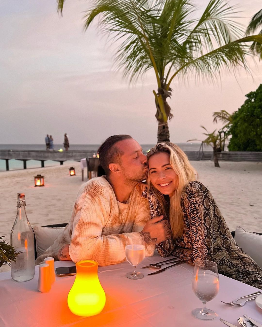 Sandra Kubicka i Baron na Malediwach