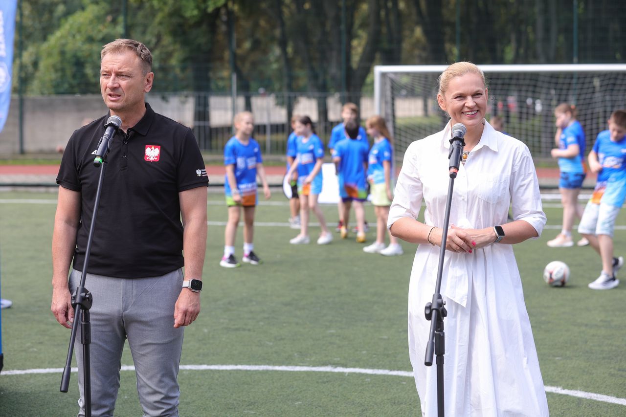  Sławomir Nitras i Barbara Nowacka podczas konferencji prasowej w Warszawie