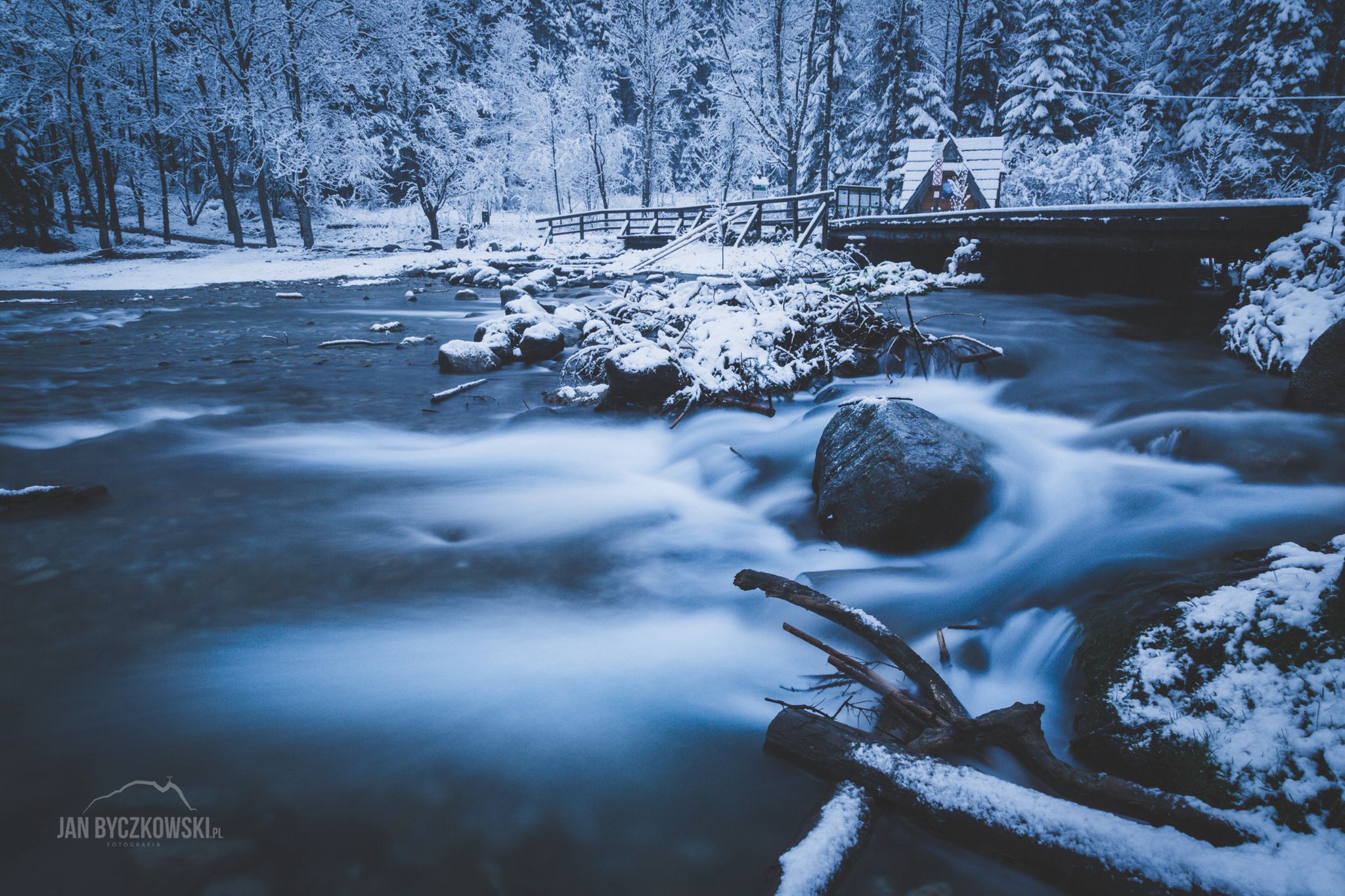 Zakopane zasypane. Śnieg zaskoczył urlopowiczów 5