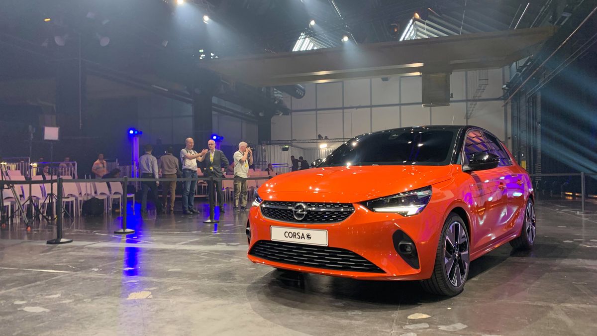 Nowy Opel Corsa-e na żywo