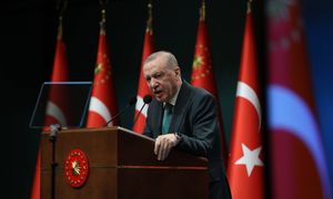 Erdogan apeluje o rozbudowę sieci bezpieczeństwa NATO. "Od Teksasu po Ankarę"