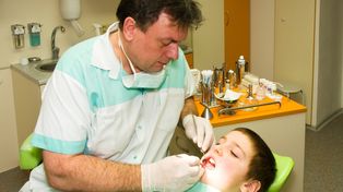 Do dentysty za darmo? Od 1 września nowe pakiety dla pacjentów