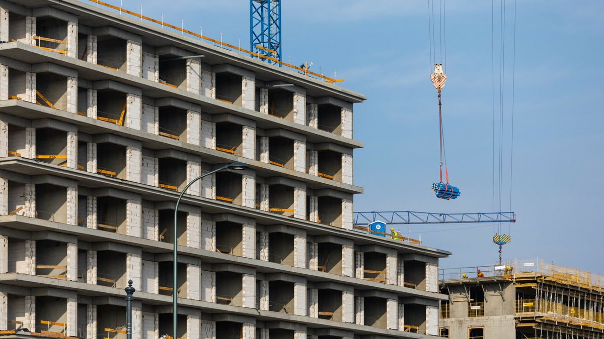 Prezes HRE Investments 