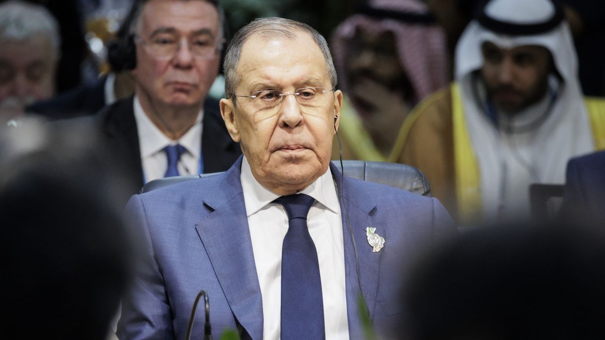 Siergiej Ławrow mówi o spotkaniu Putin - Zełenski